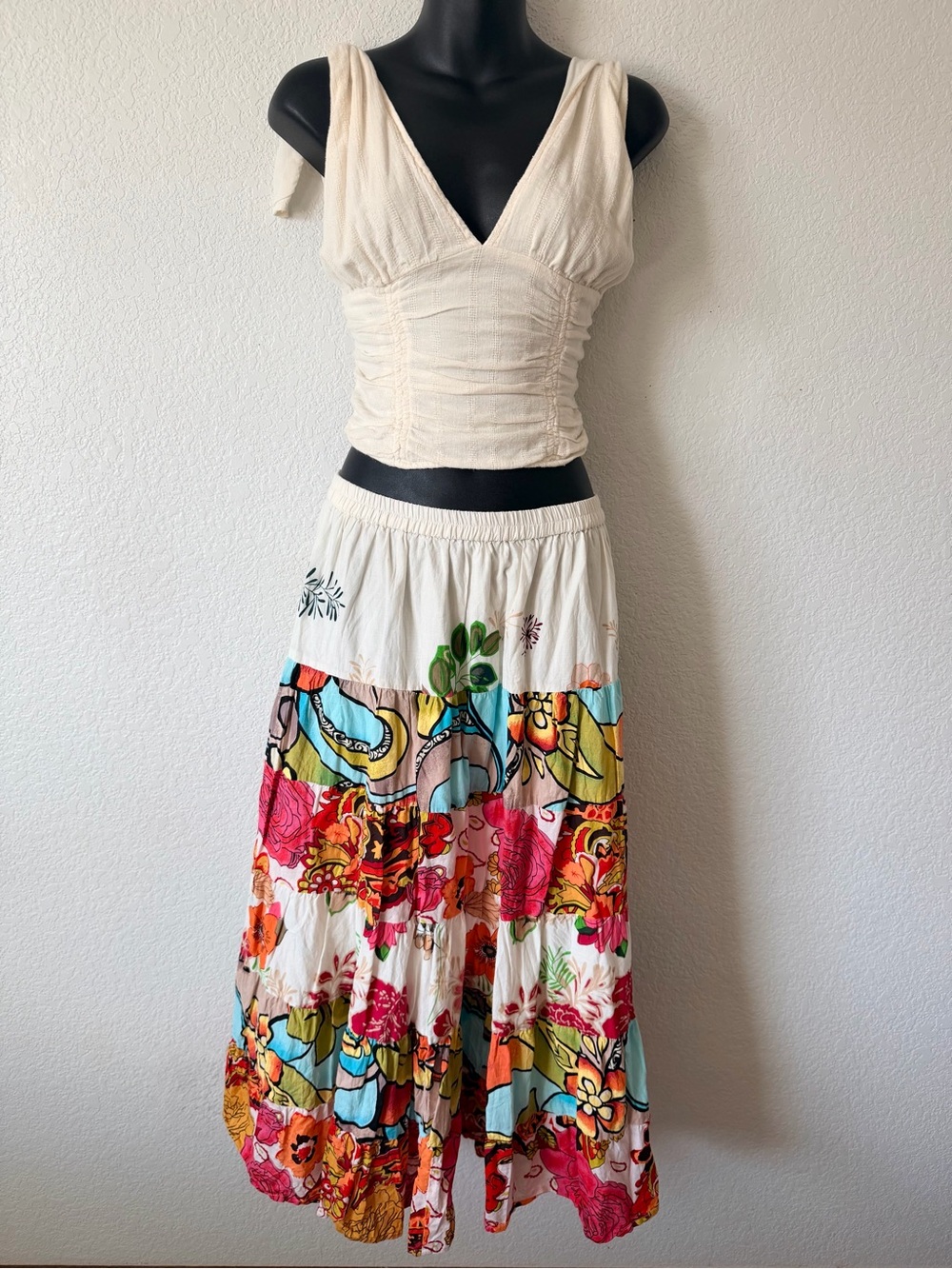Vintage Drapers & Damon’s Floral Patchwork Maxi Skirt 🌺